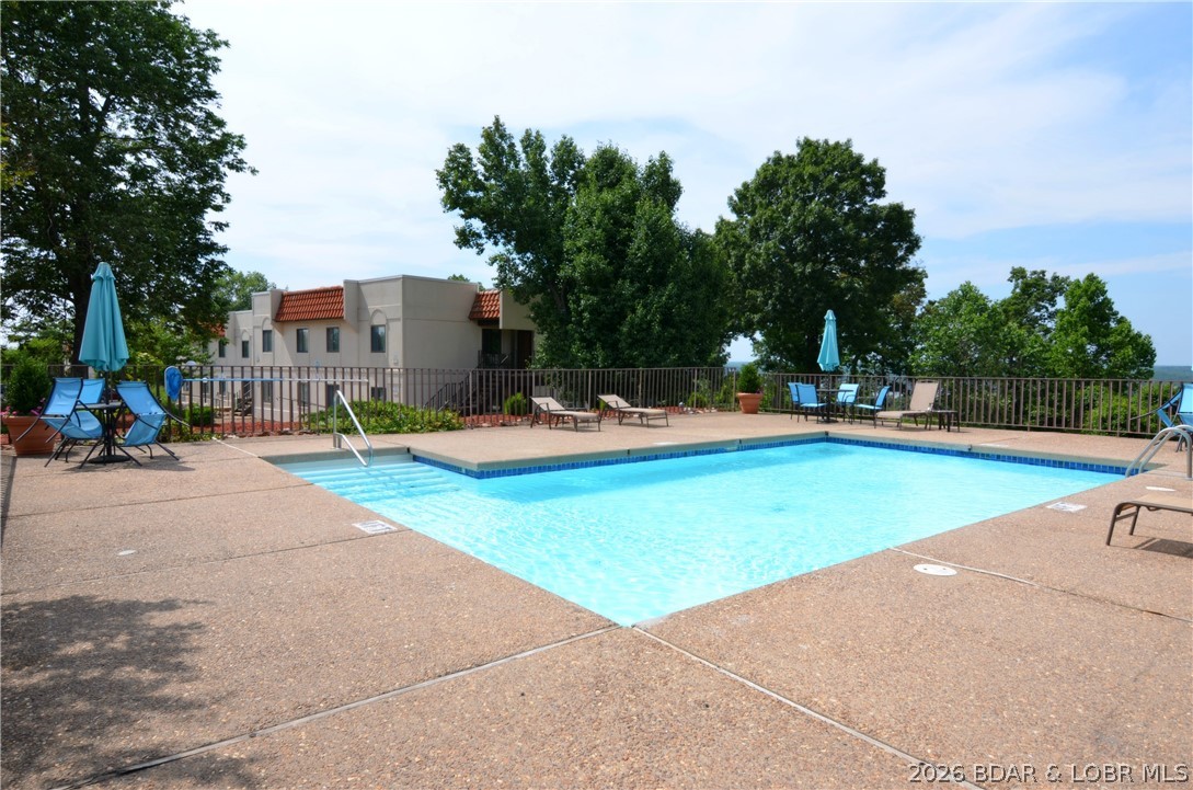 Four Seasons Racqt-Cntry Club - Residential
