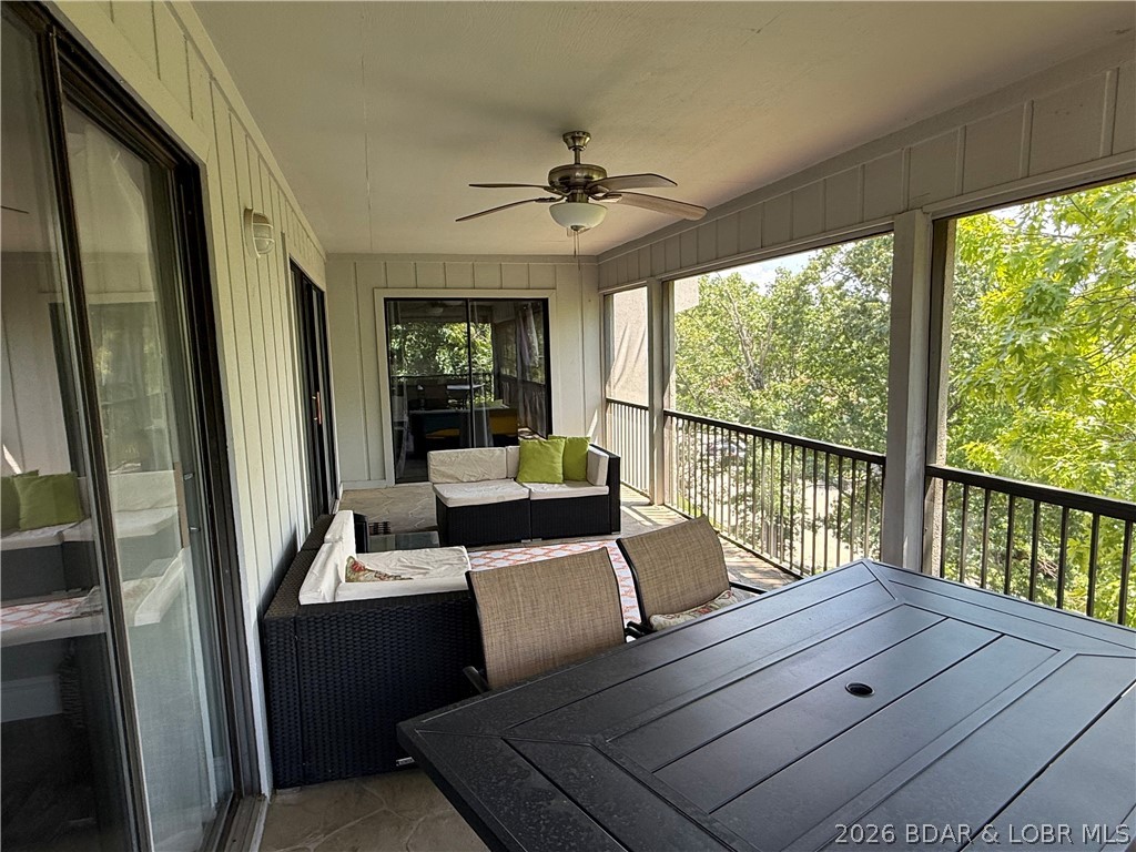 Four Seasons Racqt-Cntry Club - Residential