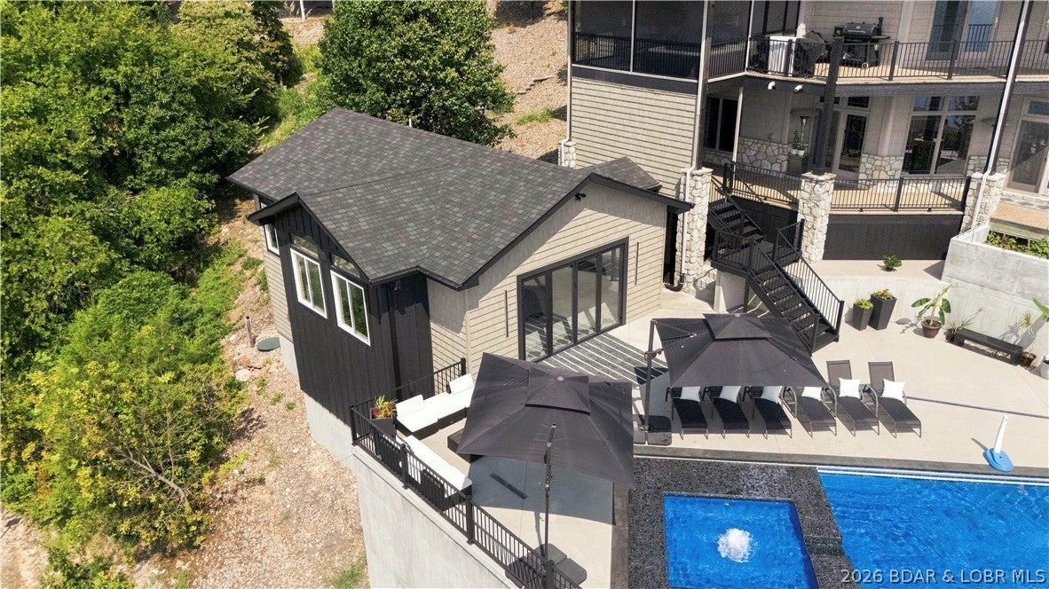Beacon Pointe - Residential