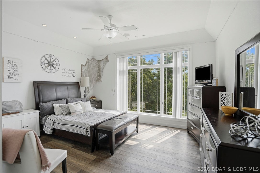 Beacon Pointe - Residential