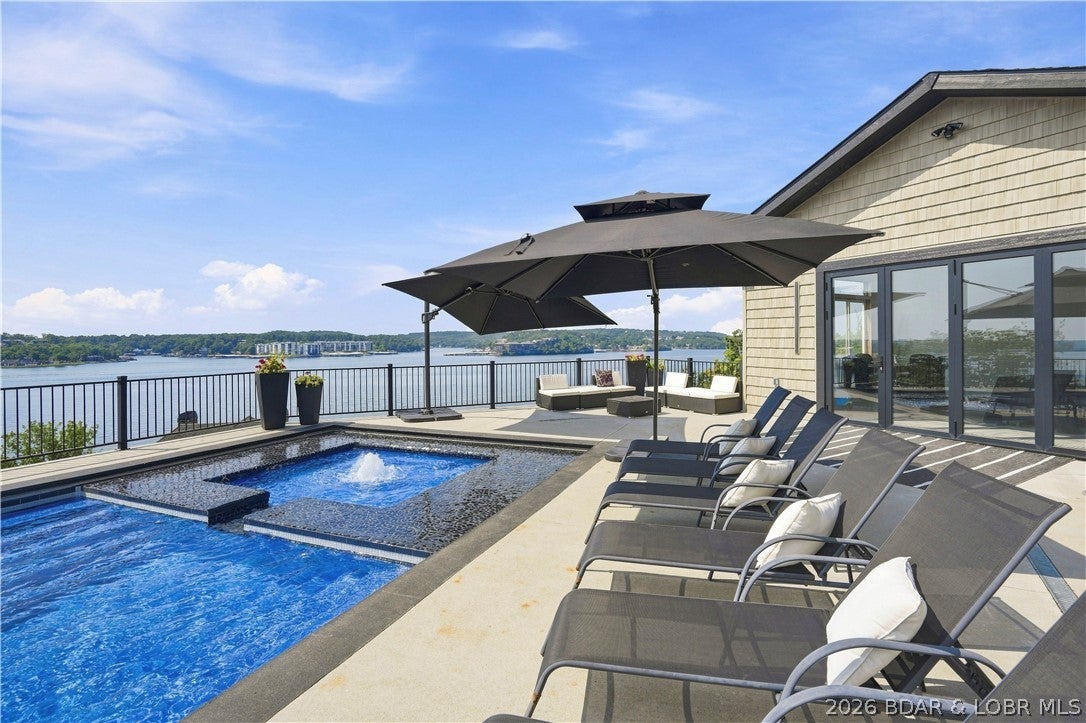 Beacon Pointe - Residential
