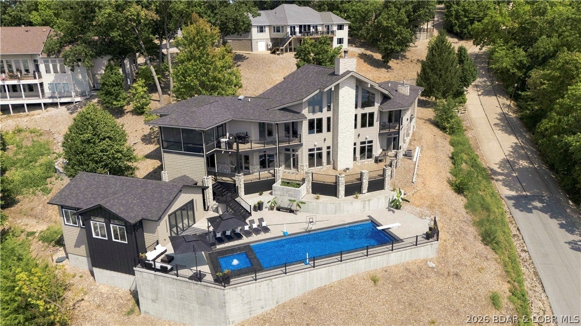 Beacon Pointe - Residential