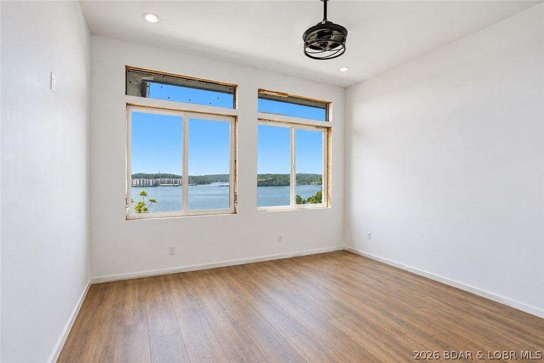 Beacon Pointe - Residential