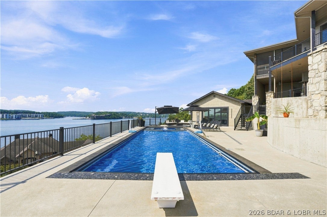 Beacon Pointe - Residential