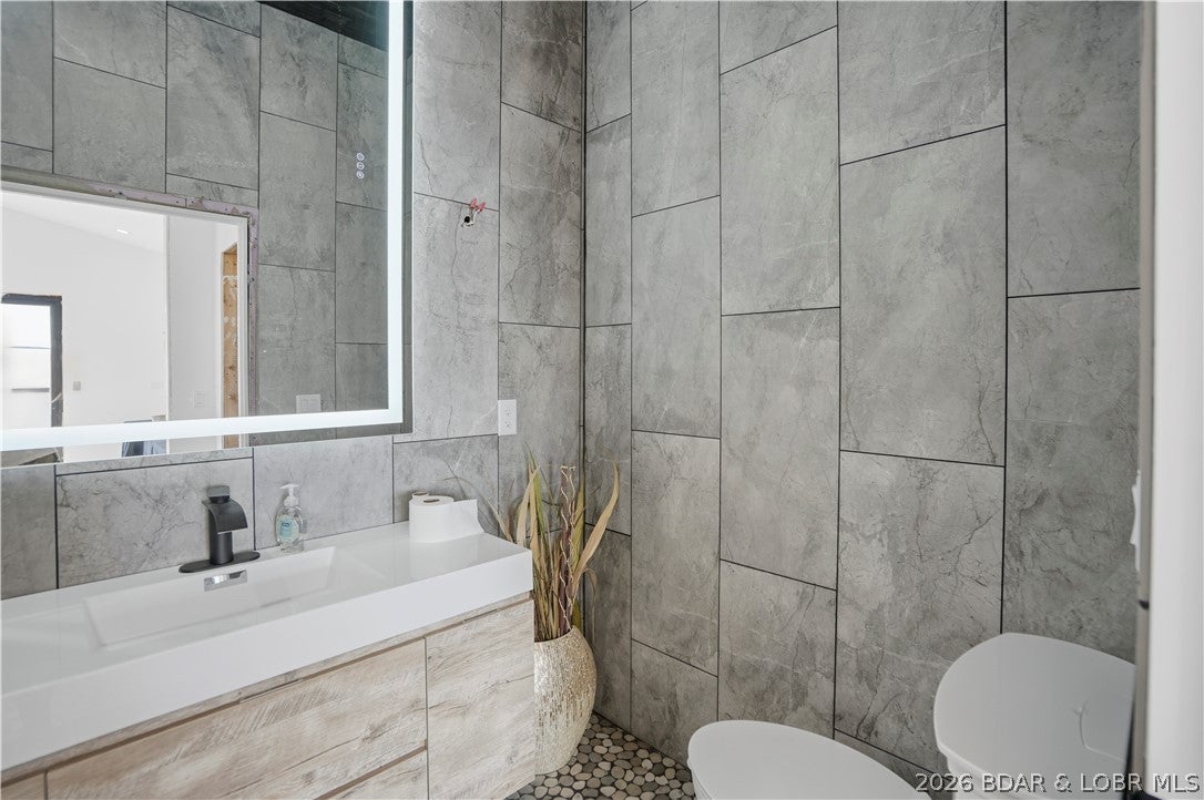 Beacon Pointe - Residential