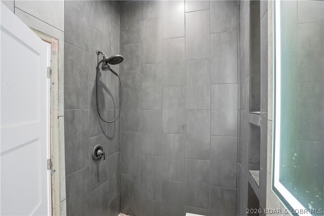 Beacon Pointe - Residential