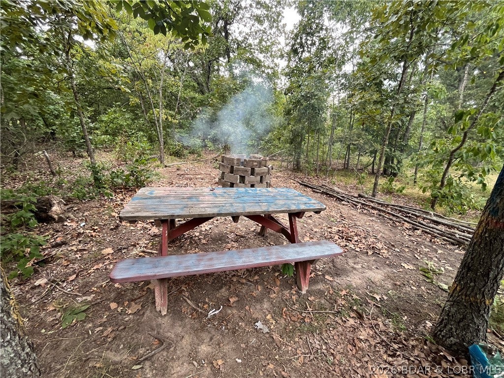 Whispering Oaks - Land