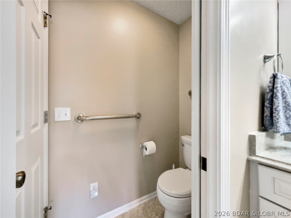 Horizons Condominiums - Residential