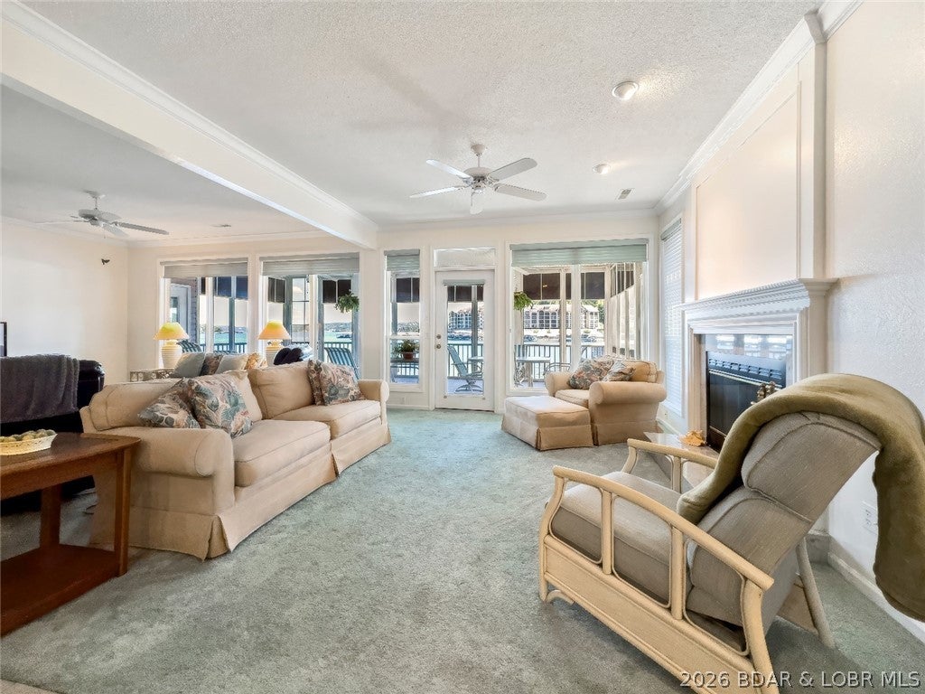 Horizons Condominiums - Residential