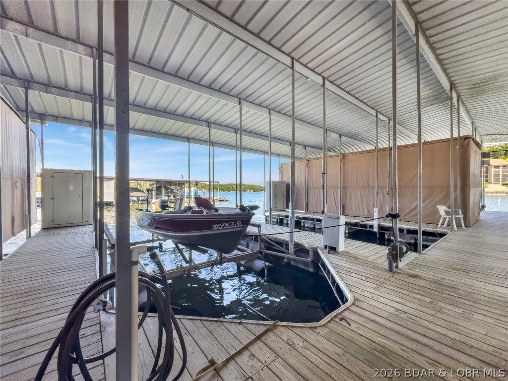 Horizons Condominiums - Residential