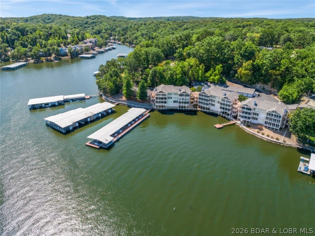 Horizons Condominiums - Residential