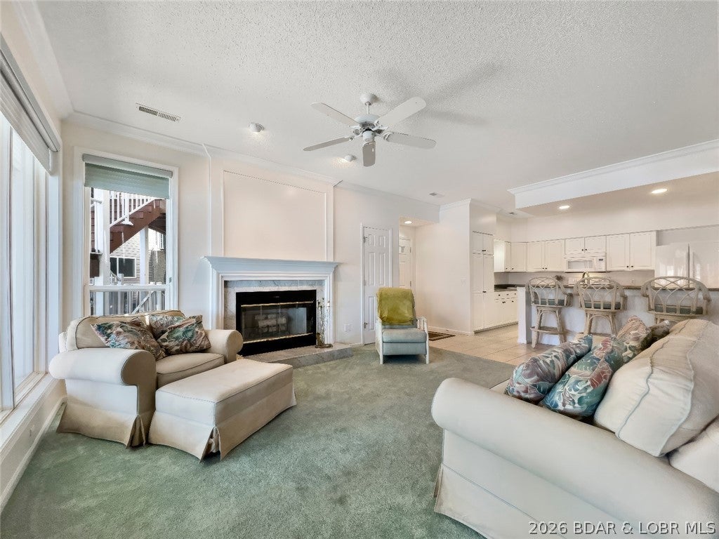 Horizons Condominiums - Residential