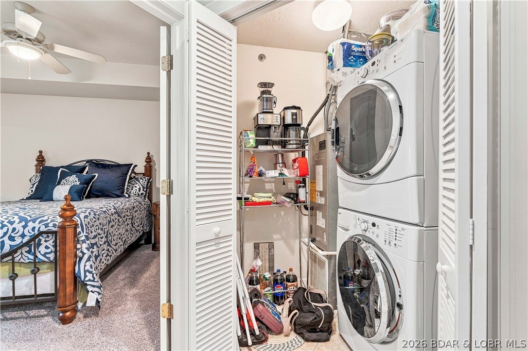 Lighthouse Pointe Condominium - Residential