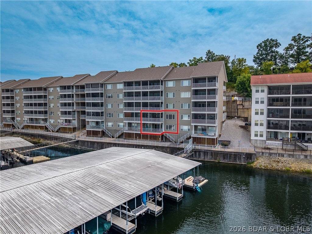 Lighthouse Pointe Condominium - Residential