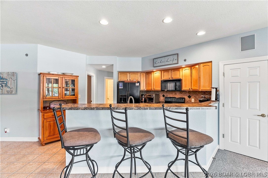 Lighthouse Pointe Condominium - Residential