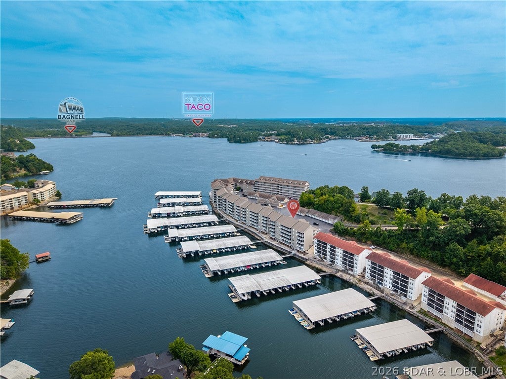 Lighthouse Pointe Condominium - Residential