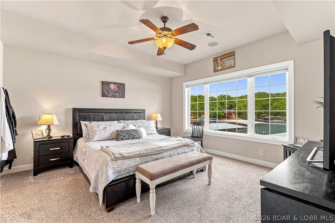 Lighthouse Pointe Condominium - Residential