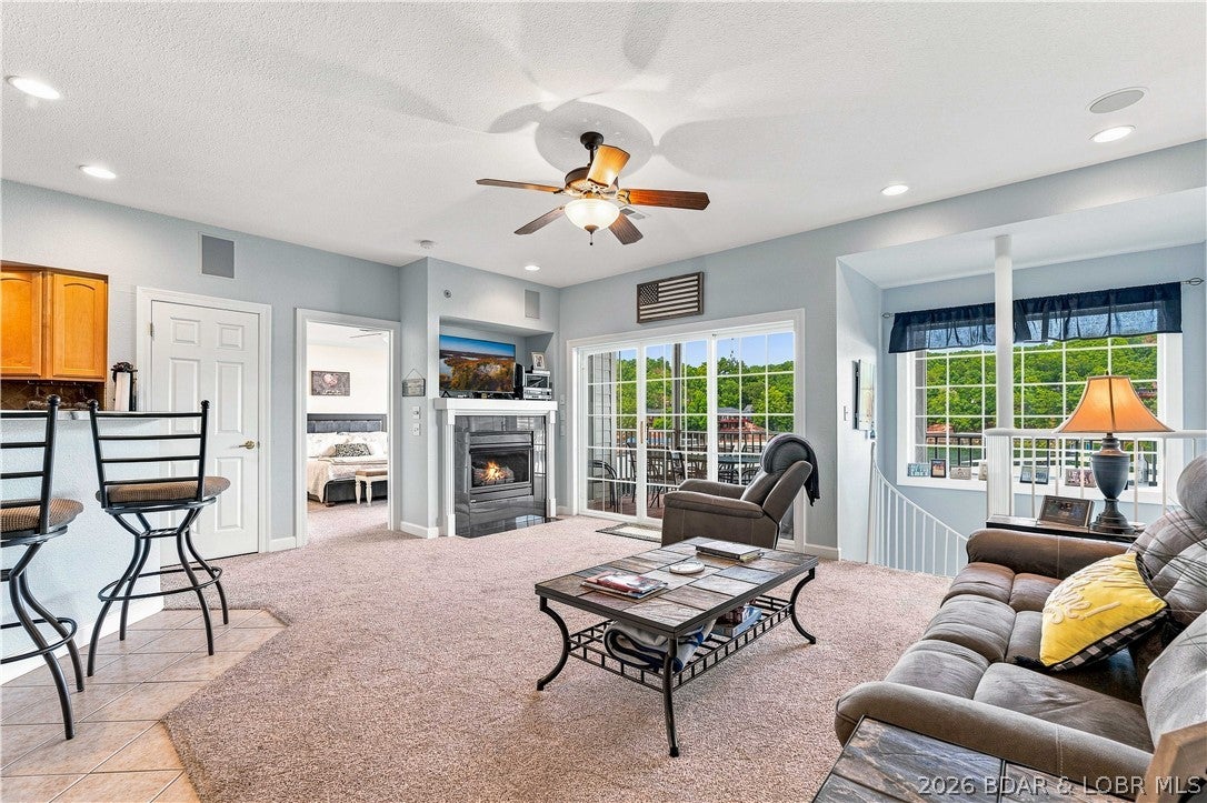 Lighthouse Pointe Condominium - Residential