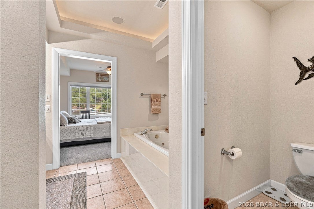 Lighthouse Pointe Condominium - Residential