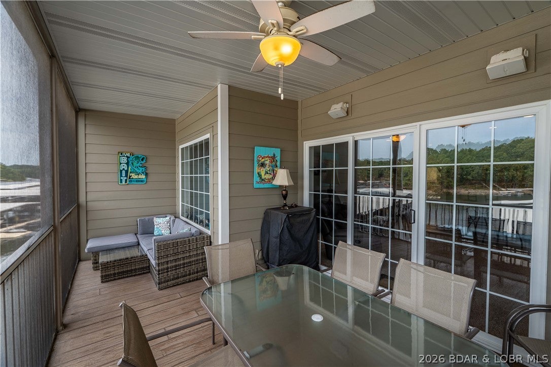 Lighthouse Pointe Condominium - Residential