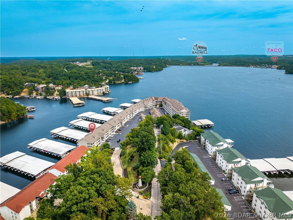 Lighthouse Pointe Condominium - Residential
