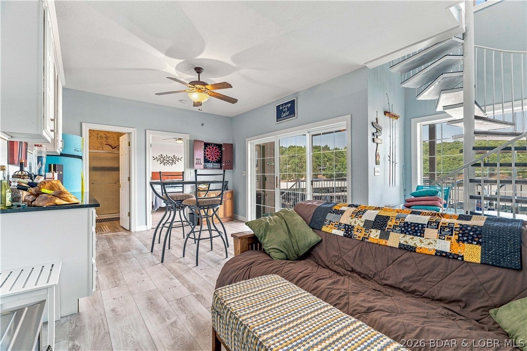Lighthouse Pointe Condominium - Residential