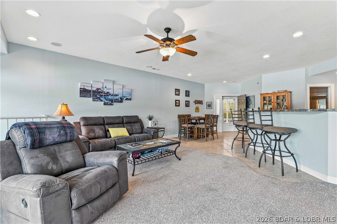 Lighthouse Pointe Condominium - Residential