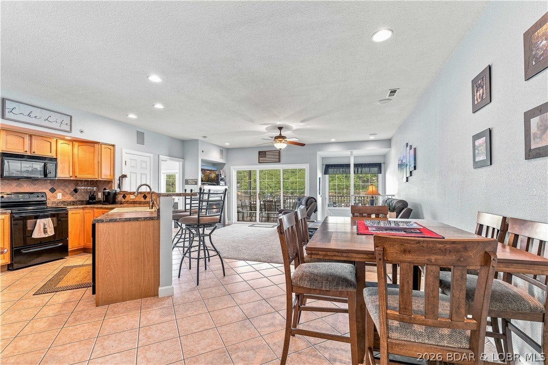 Lighthouse Pointe Condominium - Residential