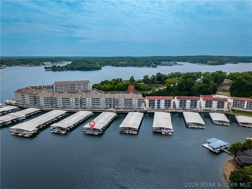 Lighthouse Pointe Condominium - Residential