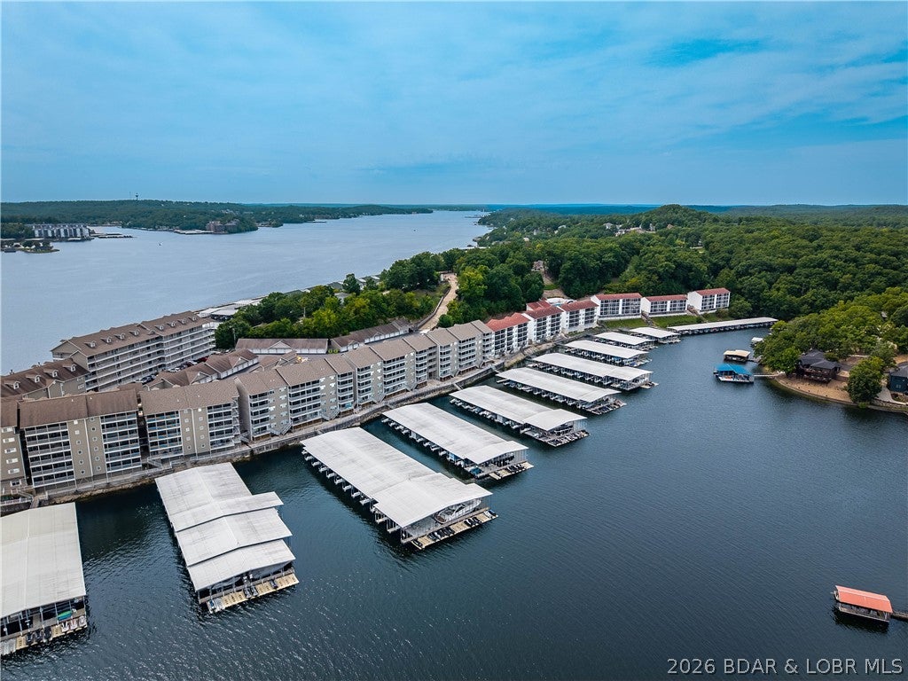Lighthouse Pointe Condominium - Residential