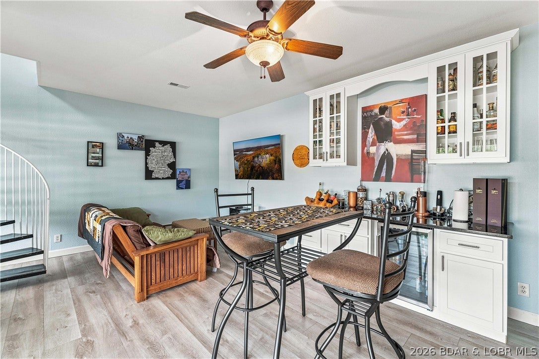 Lighthouse Pointe Condominium - Residential