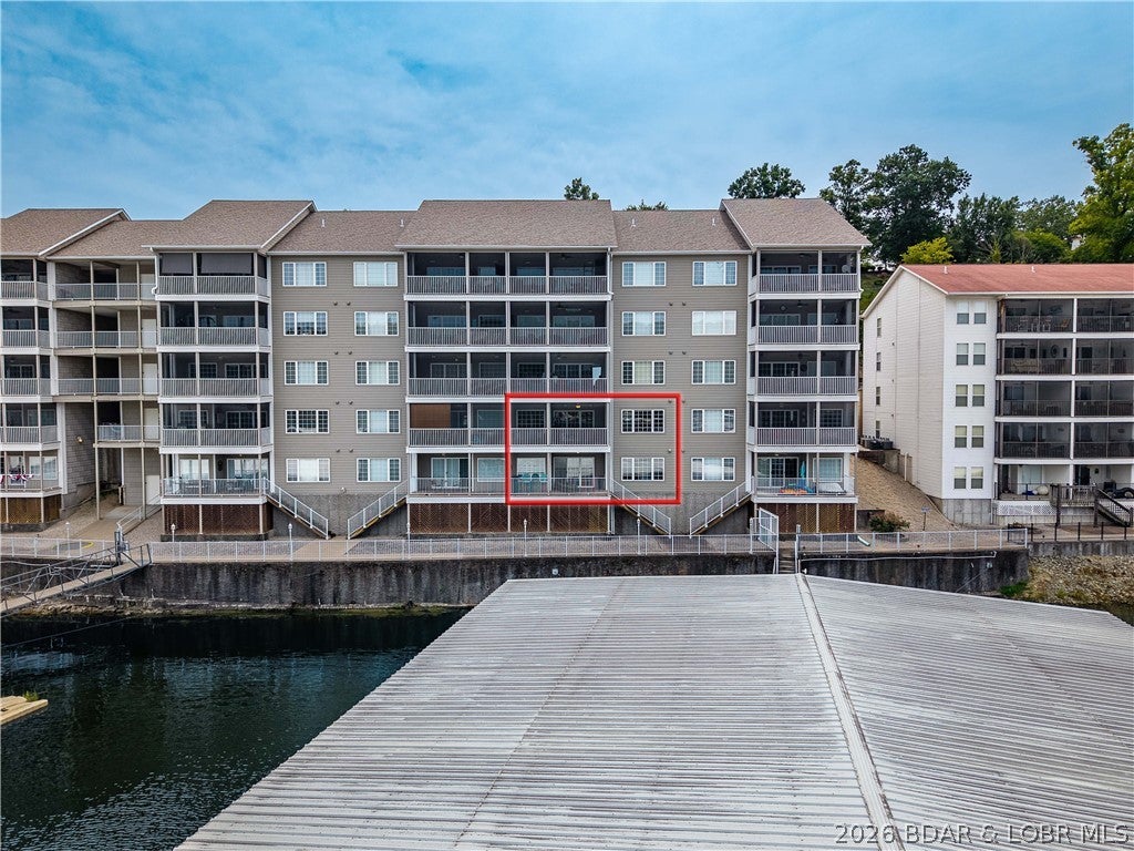 Lighthouse Pointe Condominium - Residential