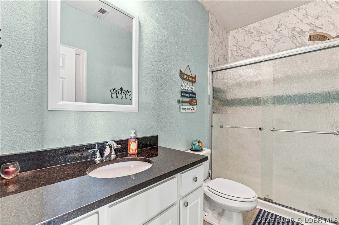 Lighthouse Pointe Condominium - Residential