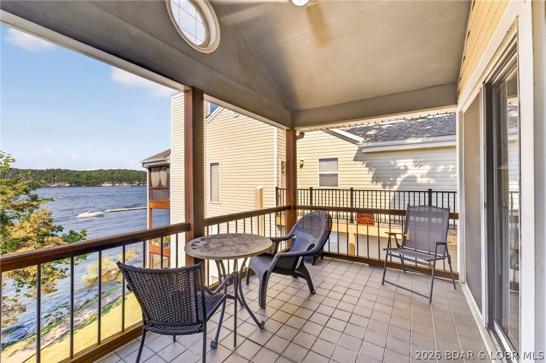 Breakwater Bay Club Condo - Residential