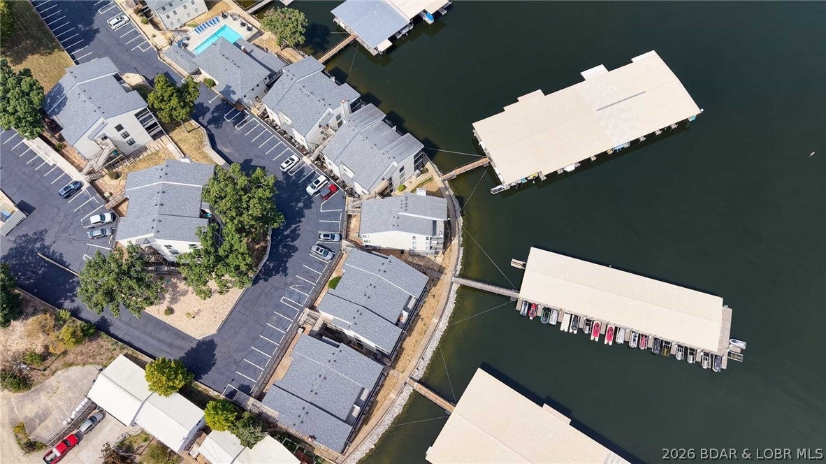 The Willows On The Lake - Residential