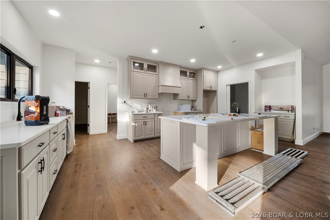Grand Point - Residential