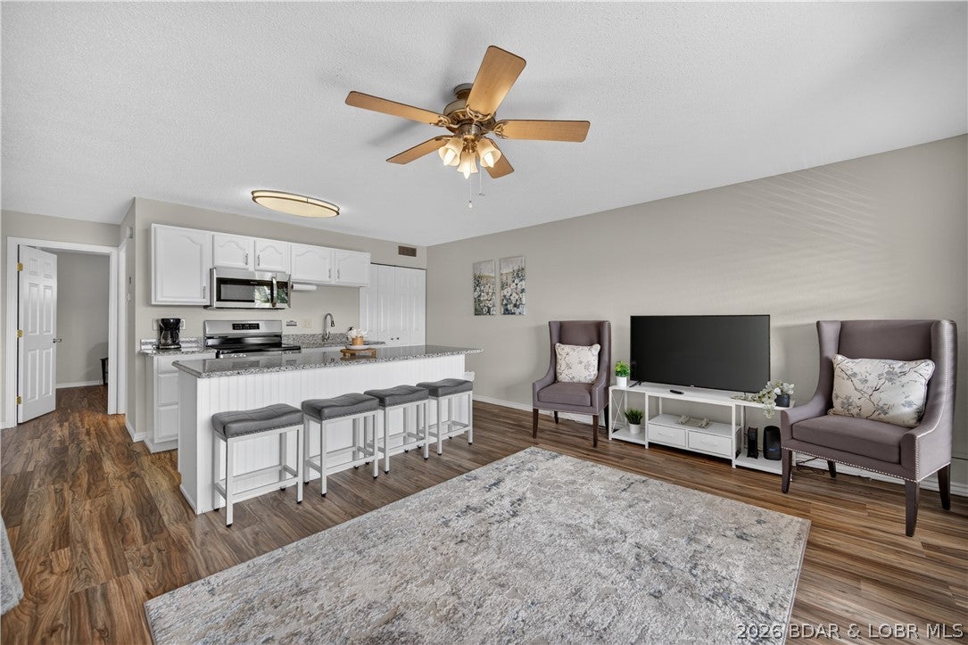 Southwood Shores Condominium - Residential