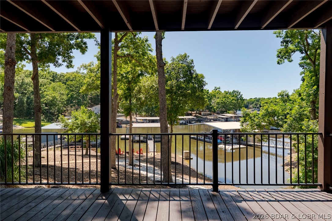 Imperial Point - Residential
