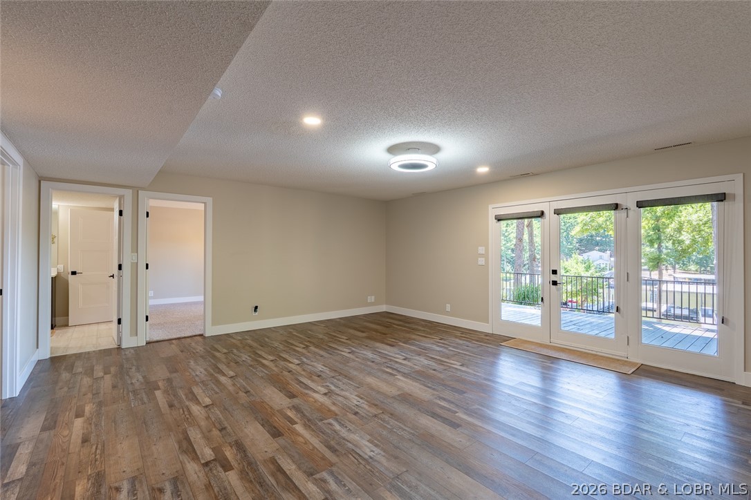 Imperial Point - Residential