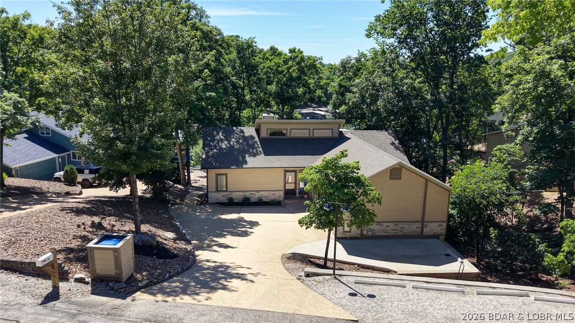 Imperial Point - Residential