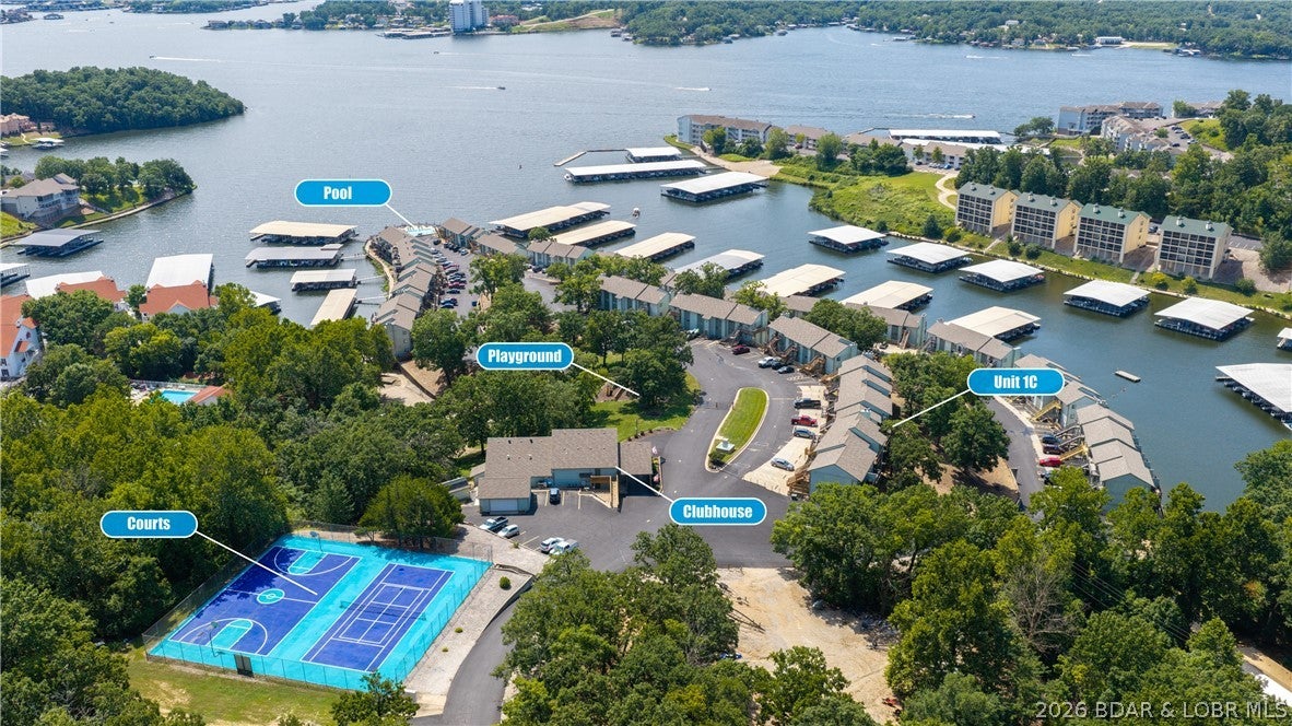 Southwood Shores Condominium - Residential