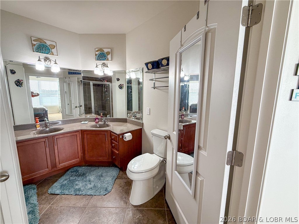 Sunset Palms Condominium - Residential