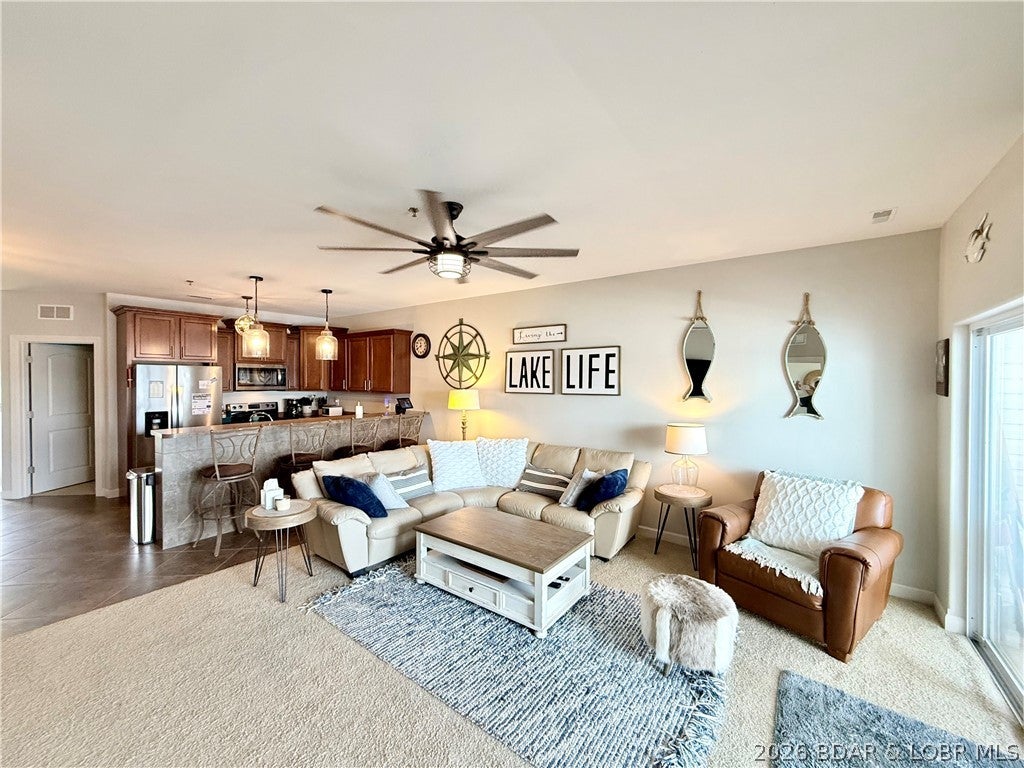 Sunset Palms Condominium - Residential