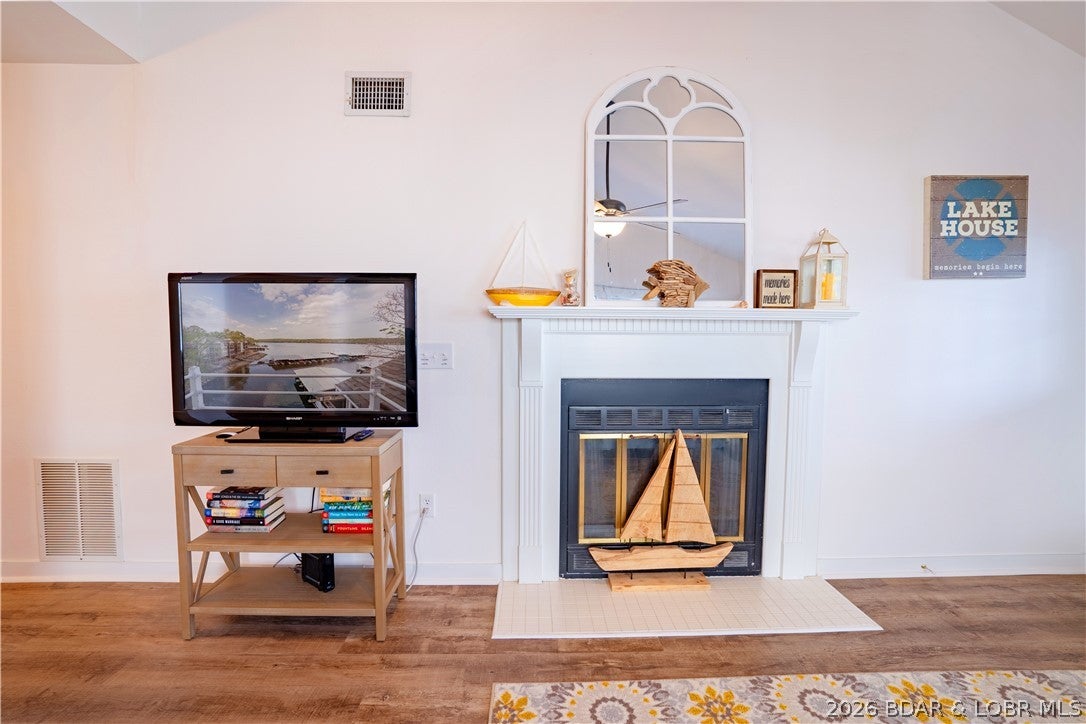 Breakwater Bay Club Condo - Residential