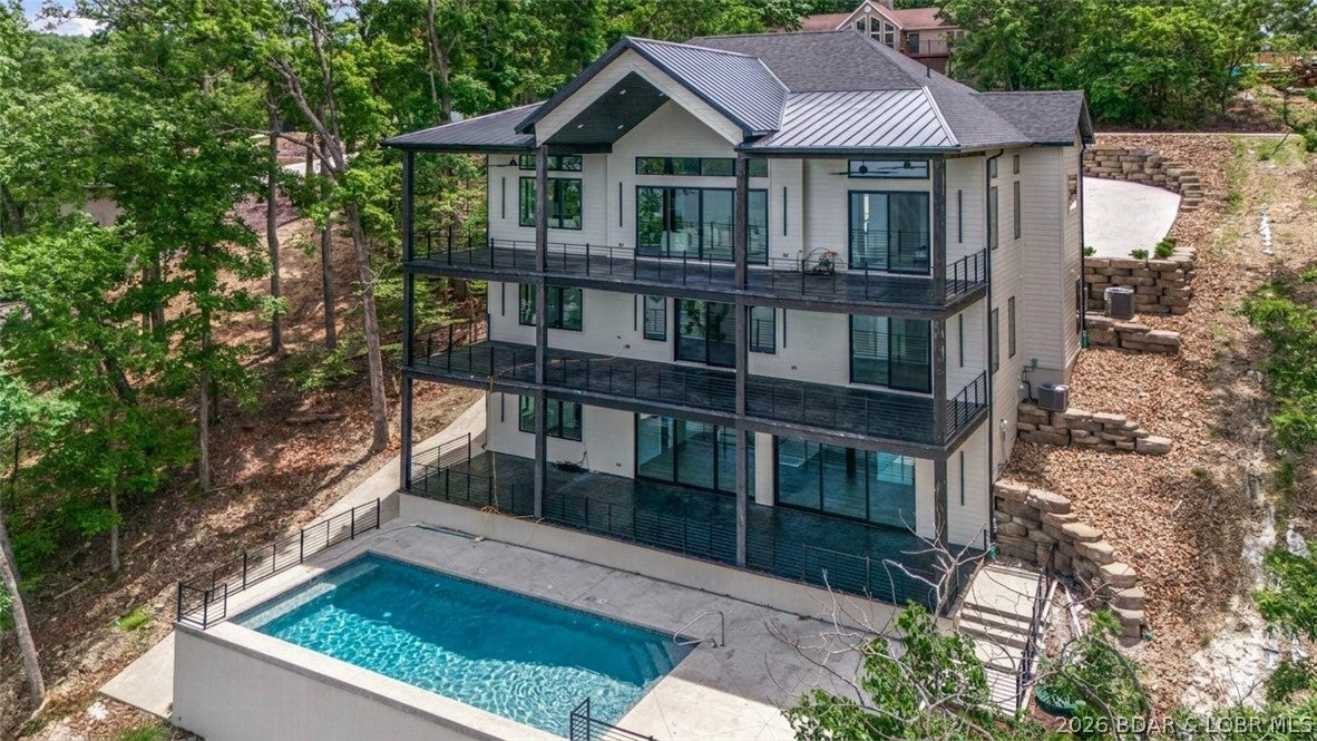 Eagles Cove - Residential