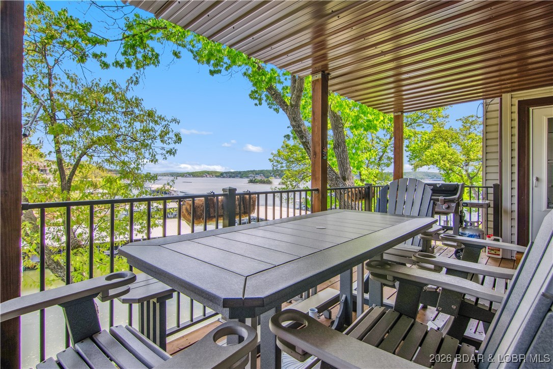 Waters Edge Condominium - Residential