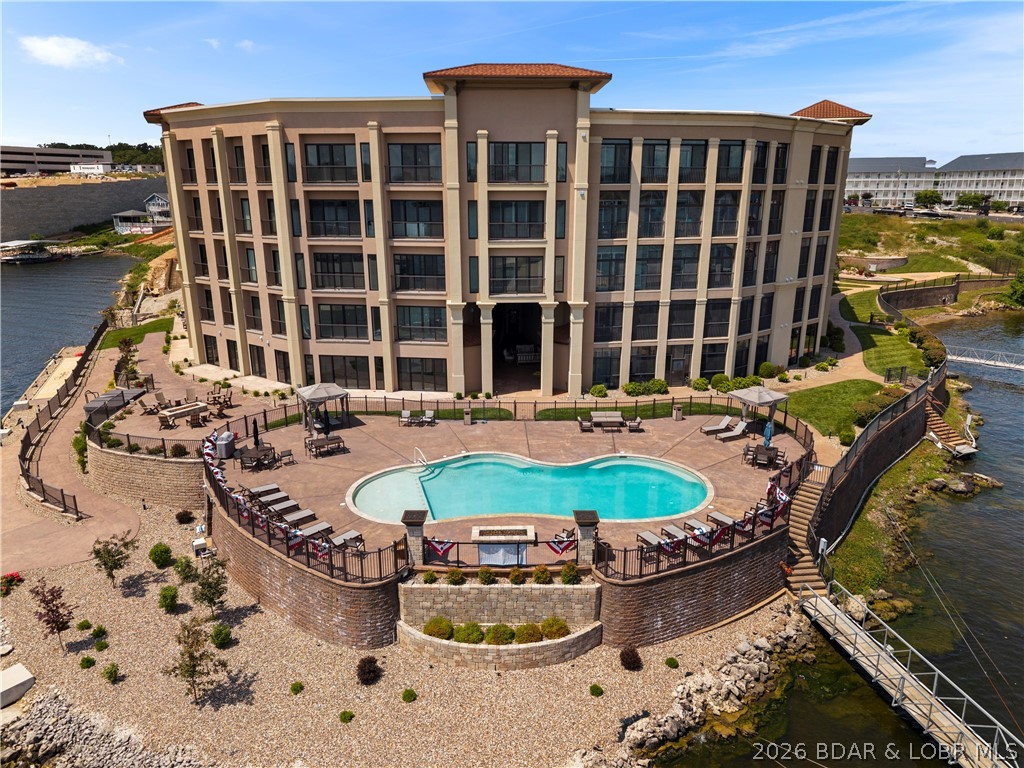 The Hamptons Condominium - Residential