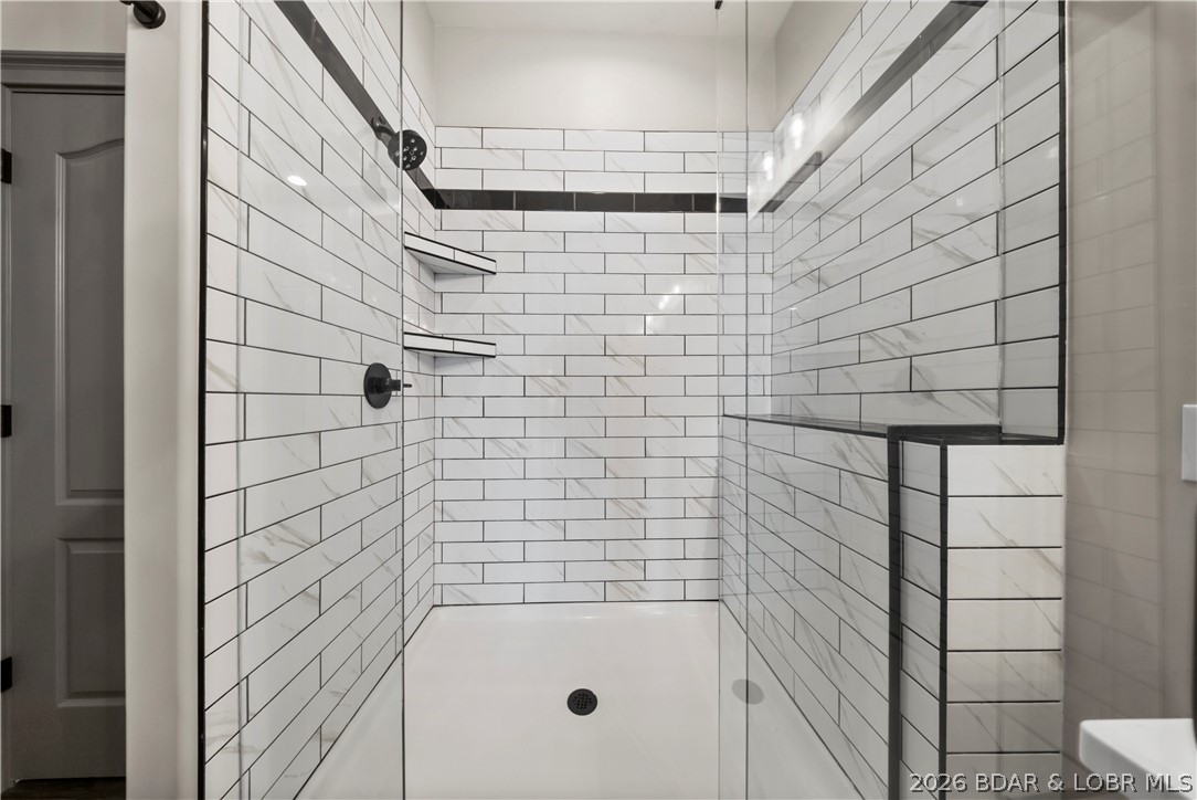 The Hamptons Condominium - Residential