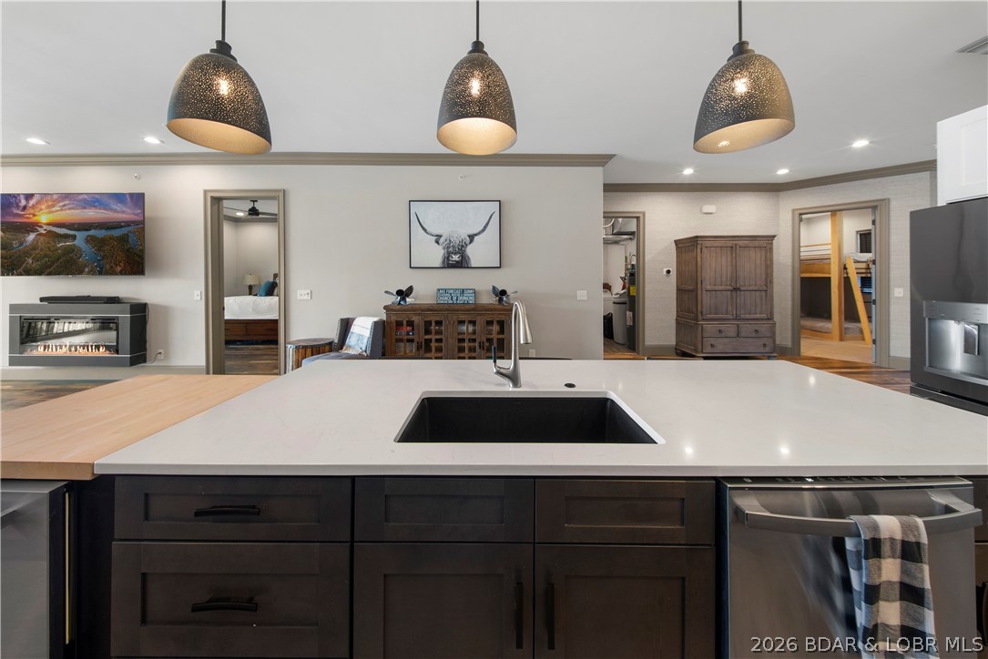 The Hamptons Condominium - Residential