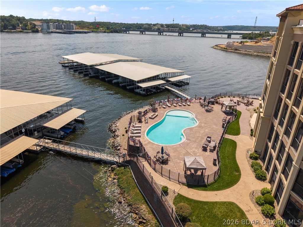 The Hamptons Condominium - Residential